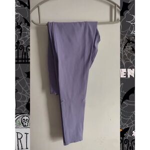 Lavender Women's Leggings